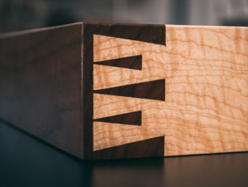 The houndstooth dovetail joint
